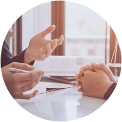 Cégalapítás előkészítése Dubajban – személyes konzultáció és cégnév kiválasztása